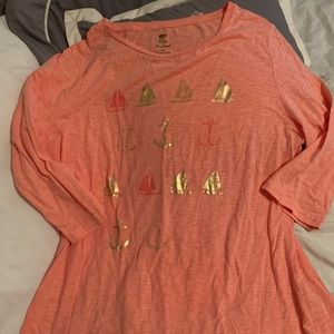 Summer time shirt! 5$ when bundled!